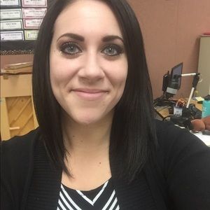 Meet your Posher, Kimberly